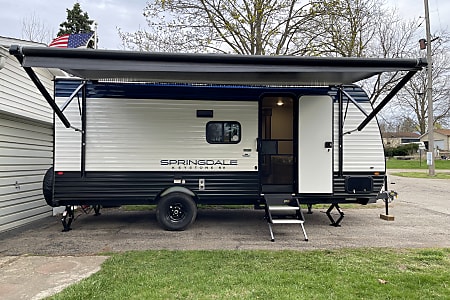 Travel trailer