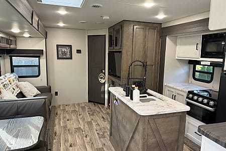 Travel trailer