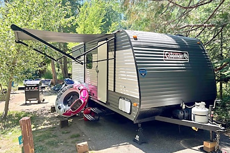 Travel trailer