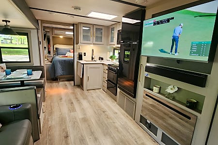Travel trailer