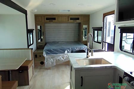 Travel trailer