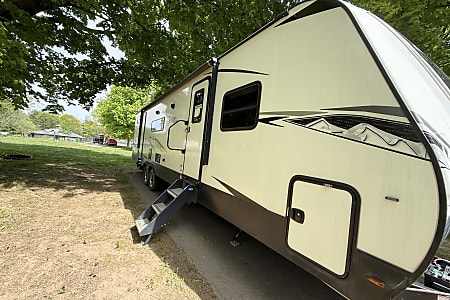 Travel trailer