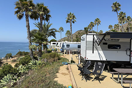 Travel trailer