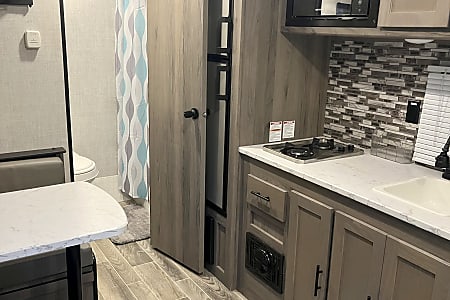 Travel trailer