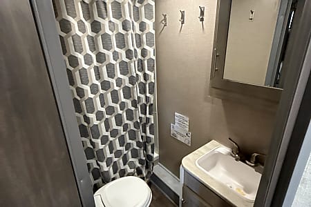 Travel trailer