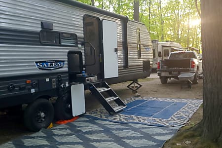 Travel trailer