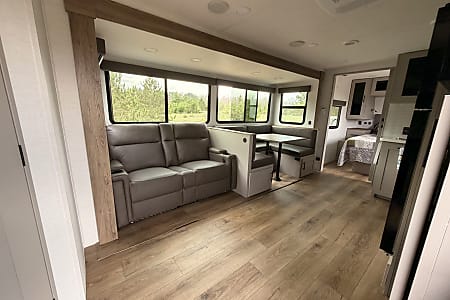 Travel trailer