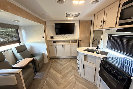 Travel trailer