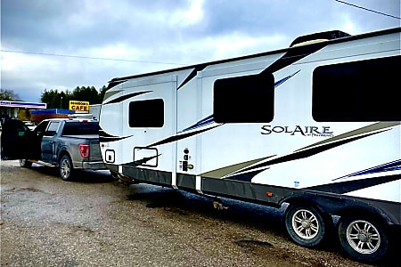 Travel trailer