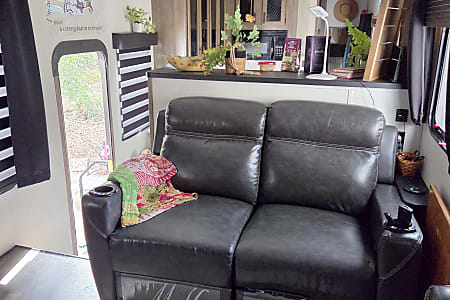 Fifth-wheel