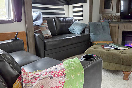 Fifth-wheel