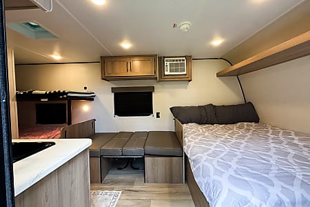 Travel trailer