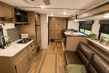 Travel trailer
