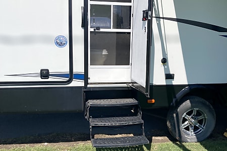 Travel trailer