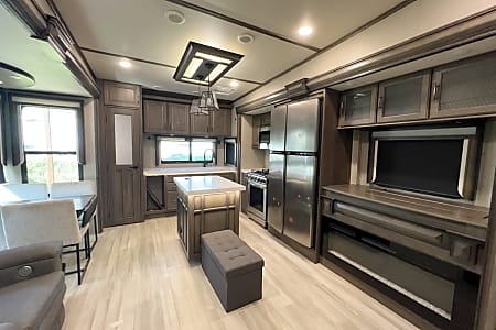 Travel trailer