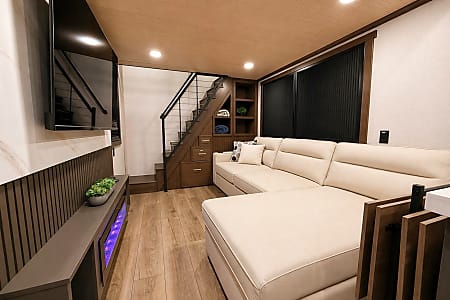 Fifth-wheel