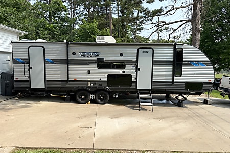 Travel trailer