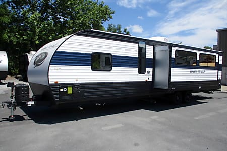 Travel trailer