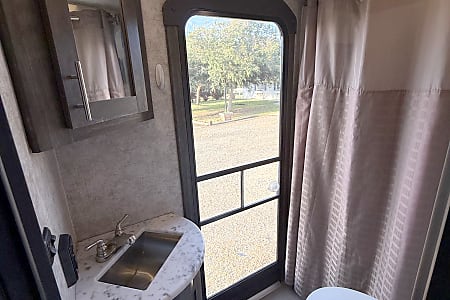 Travel trailer