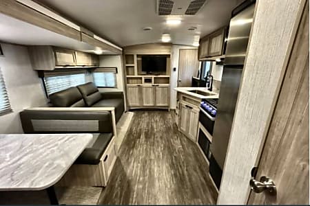 Fifth-wheel