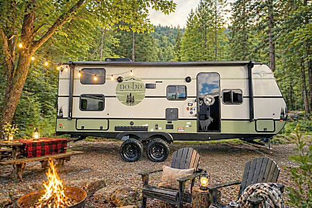 Travel trailer