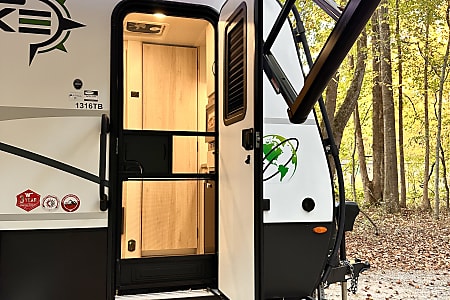 Travel trailer