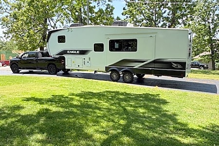 Fifth-wheel