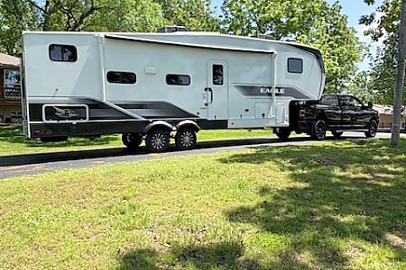 Fifth-wheel