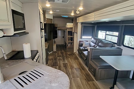 Travel trailer