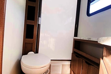 Travel trailer