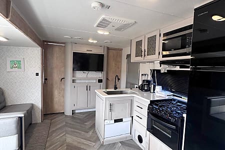 Travel trailer