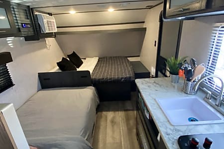 Travel trailer