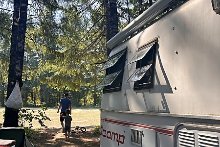 Travel trailer