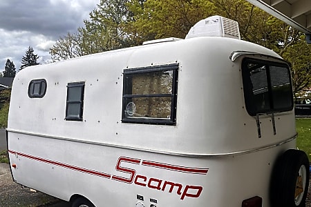 Travel trailer