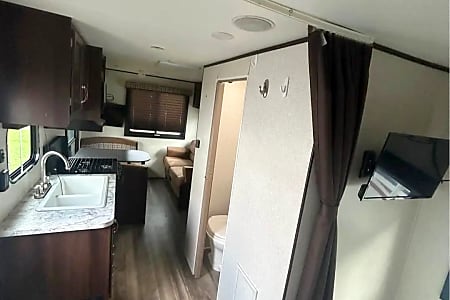 Travel trailer