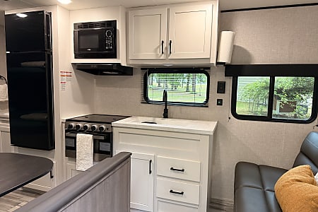 Travel trailer