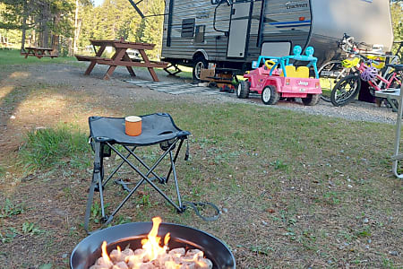 Travel trailer