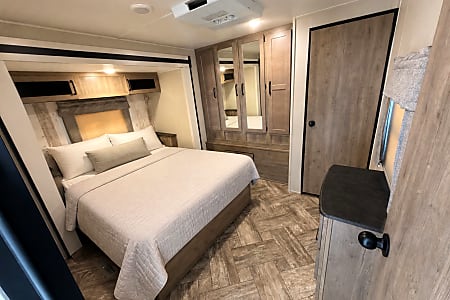 Travel trailer