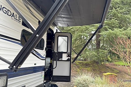 Travel trailer