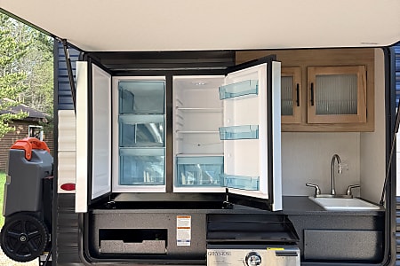Travel trailer