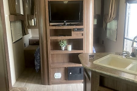 Travel trailer