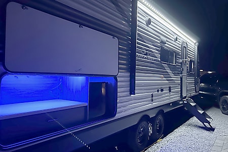 Travel trailer