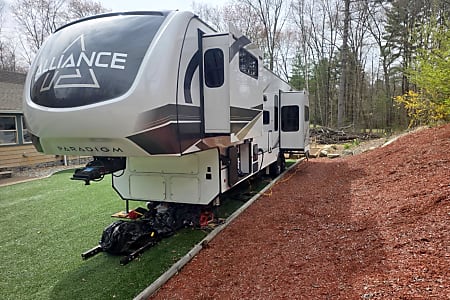 Fifth-wheel