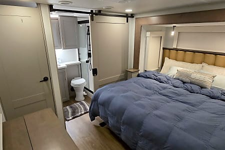 Fifth-wheel