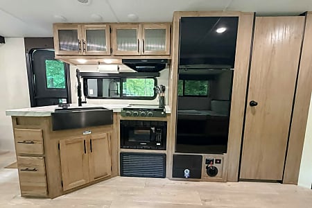 Travel trailer