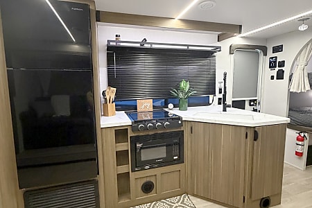 Travel trailer