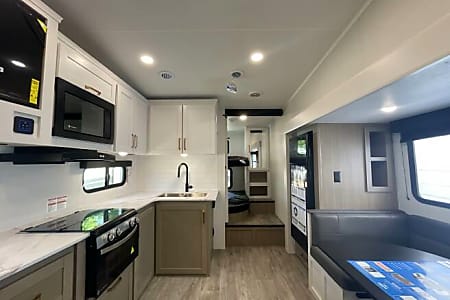 Fifth-wheel