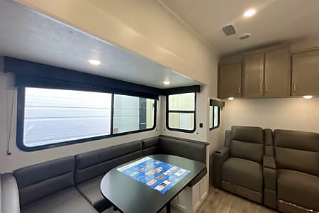 Fifth-wheel