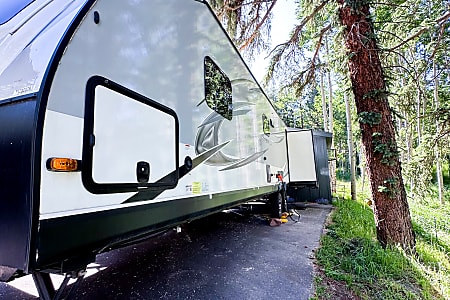 Travel trailer