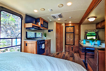 Travel trailer
